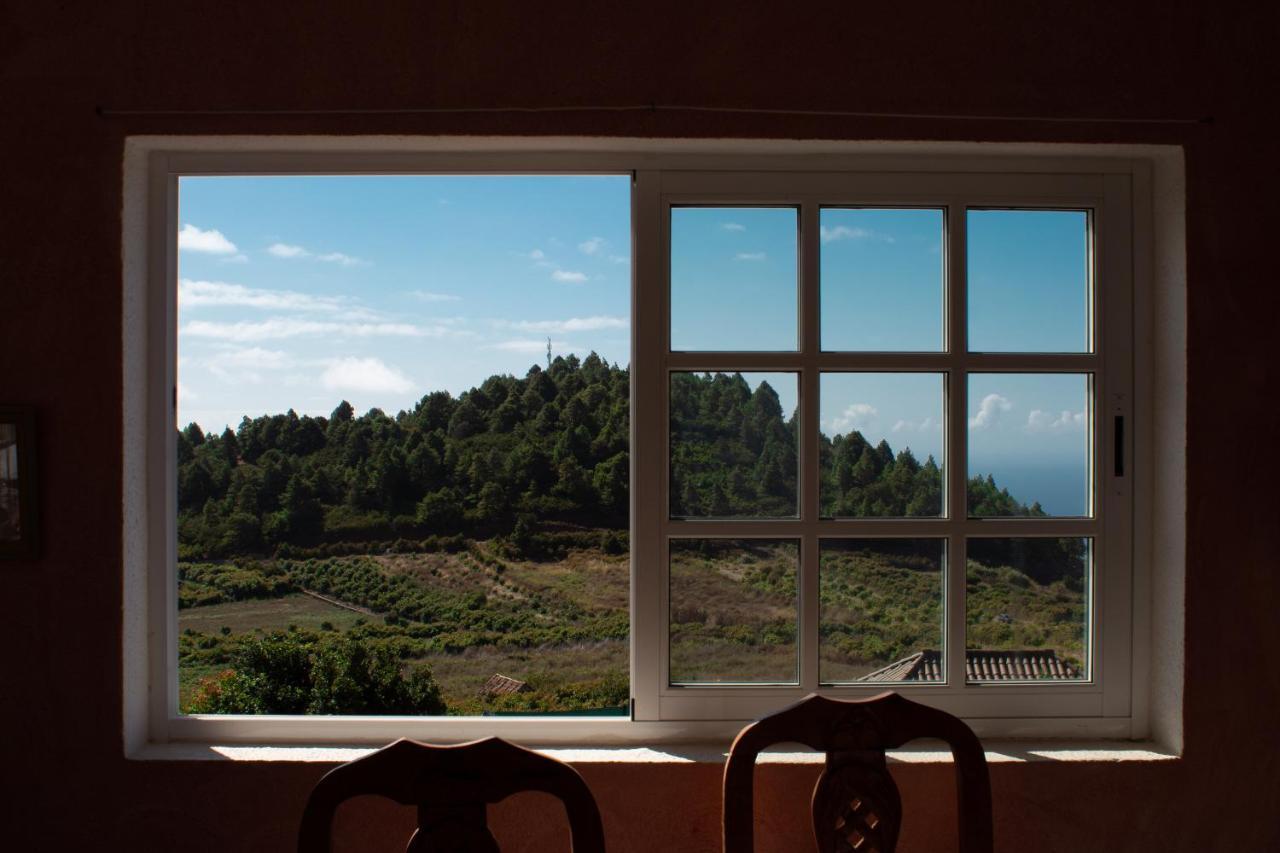 Casa Alba, Con Piscina-spa Climatizada Hasta 34º Gratuito Y Vistas Al Mar Puntallana