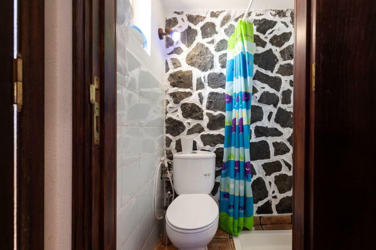 Casa Alba, Con Piscina-spa Climatizada Hasta 34º Gratuito Y Vistas Al Mar Holiday home